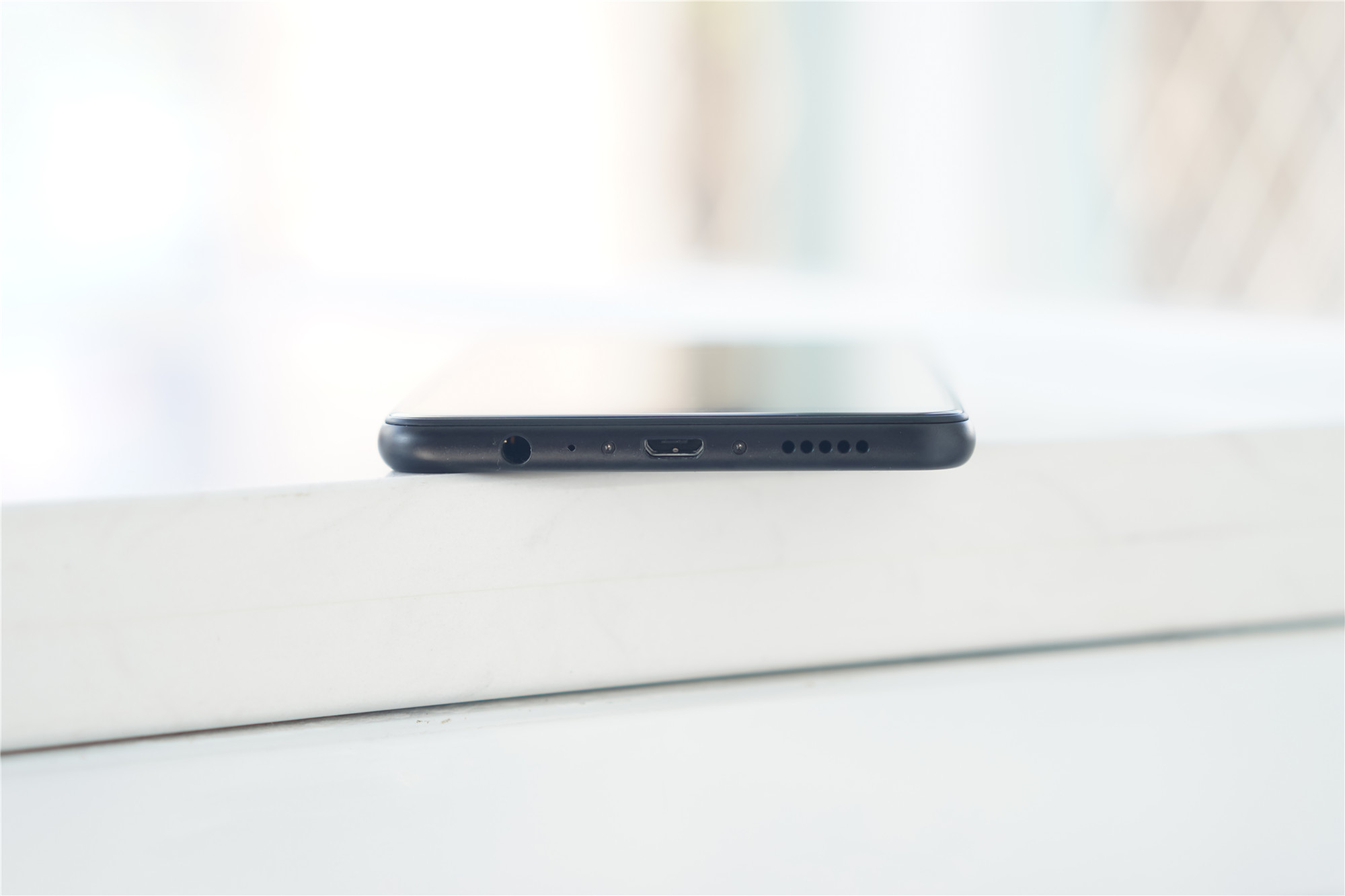 金立m7全面屏手机评测,金立m7安全双芯片超清全面屏