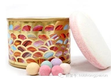 散粉和蜜粉哪个定妆效果好,蜜粉和散粉的区别是什么