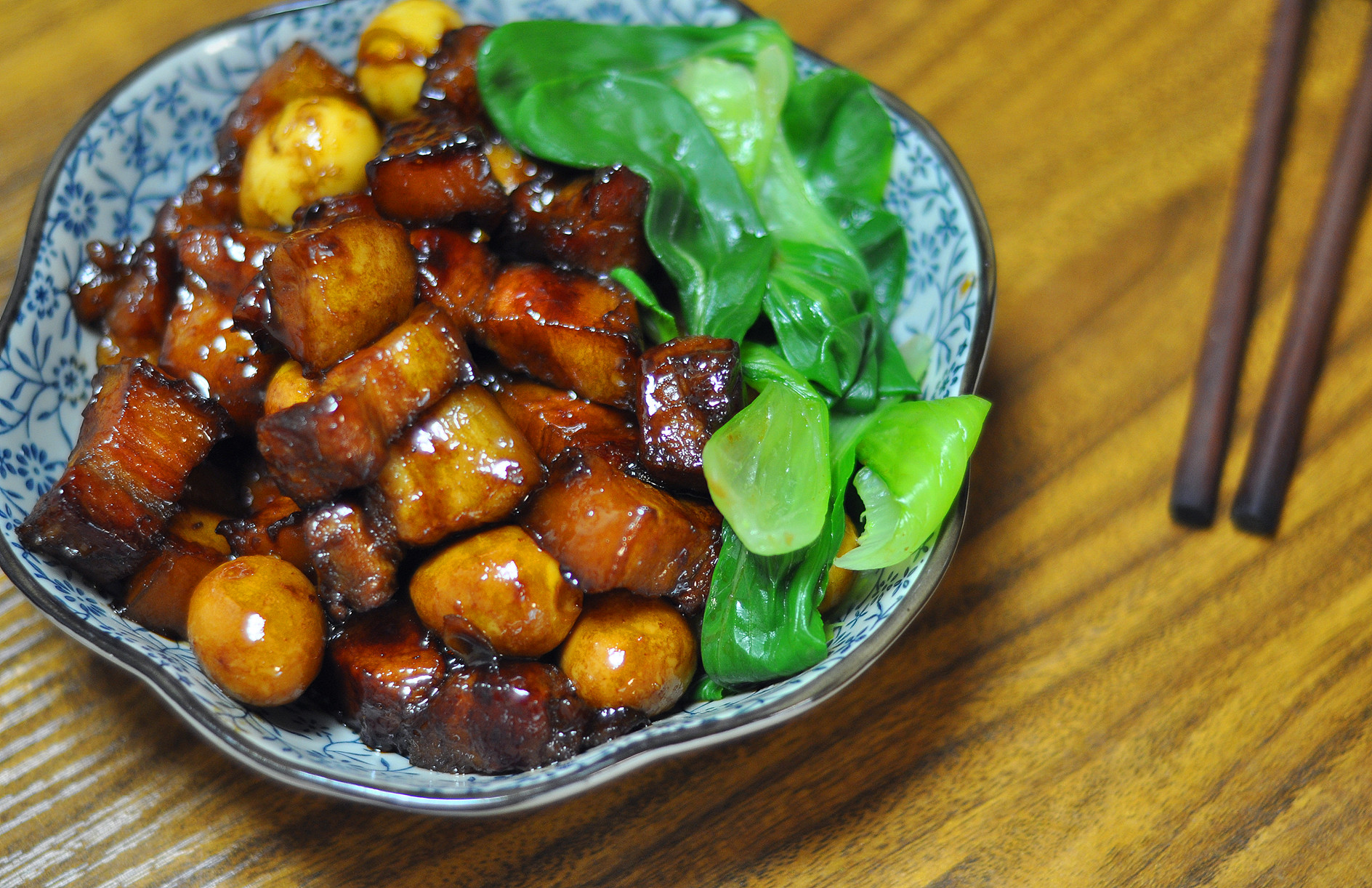 怎么用电磁炉煮红烧肉窍门,智能电炖锅做红烧肉