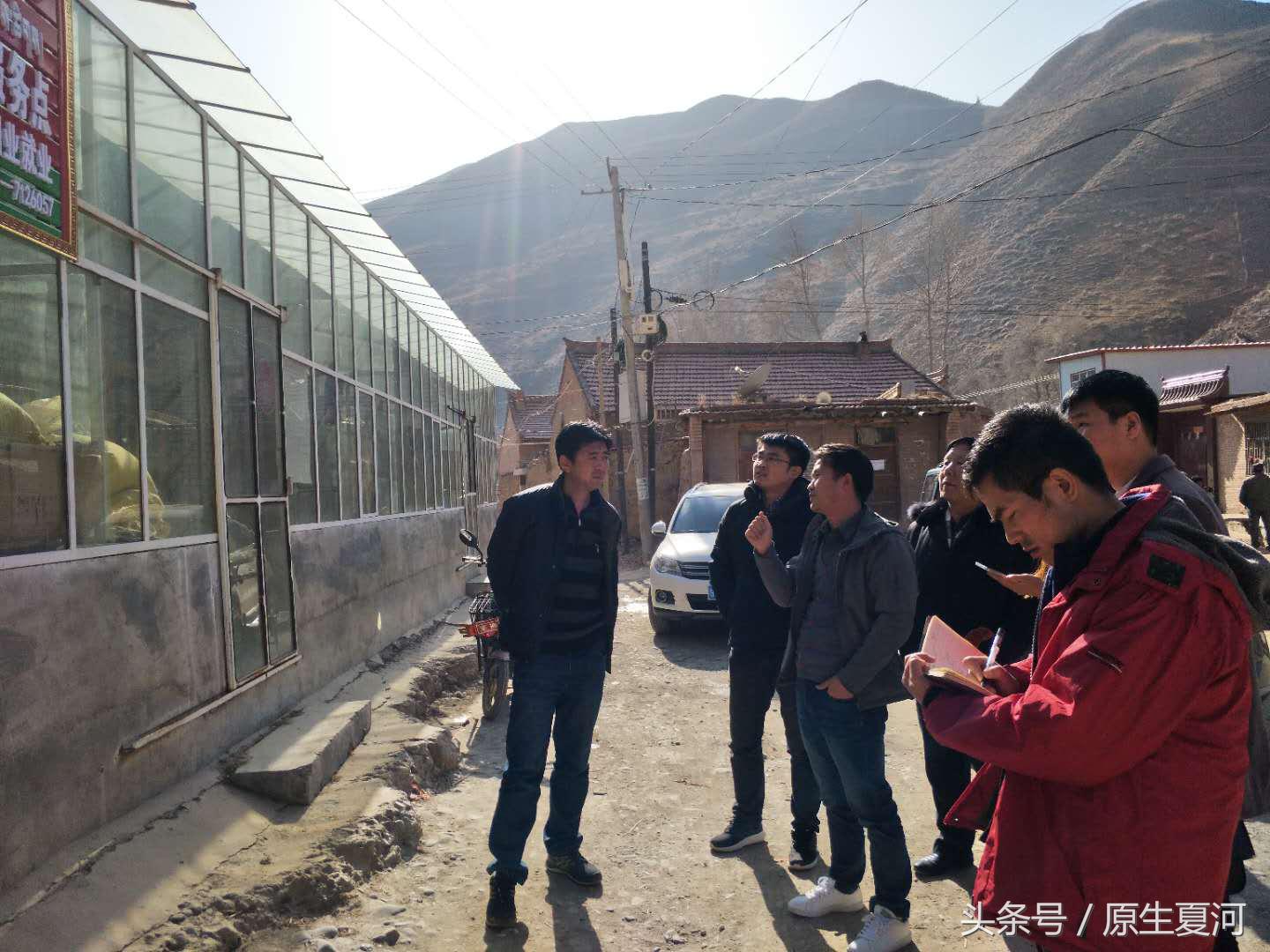 省商务厅检查小组对我县国家电子商务进农村综合示范项目乡镇村级站点进行绩效评价