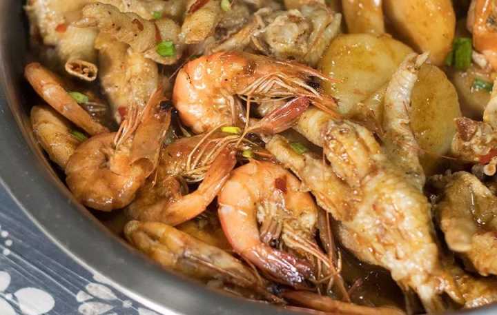 肉蟹煲最正宗的来自哪里,哪的肉蟹煲最好吃