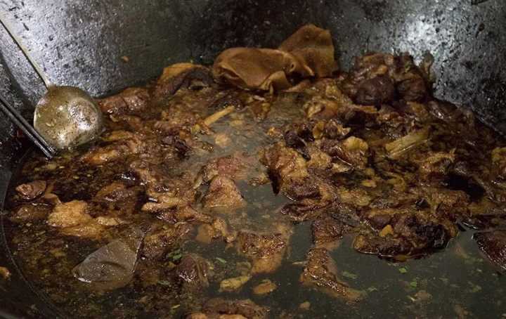 肉蟹煲最正宗的来自哪里,哪的肉蟹煲最好吃