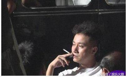 明星喜欢抽中南海烟,明星都有谁是大烟鬼