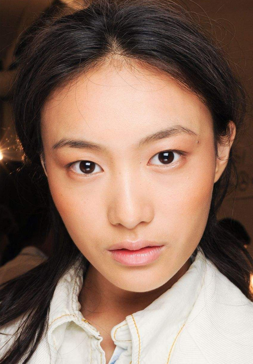 维密秀刘雯何穗奚梦瑶后台,奚梦瑶刘雯维密走秀