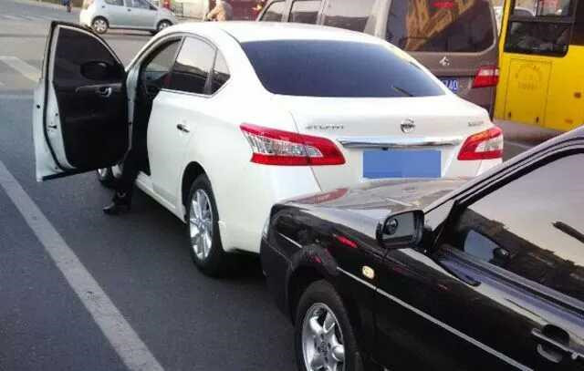 误闯红灯怎么没被扣分,误闯红灯注意事项有哪些