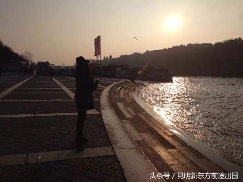 帕丁顿熊去英国,帕丁顿熊来到英国