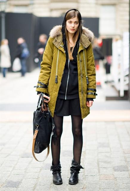 哪个长度的裤袜显腿直,腿粗适合过膝袜还是连裤袜