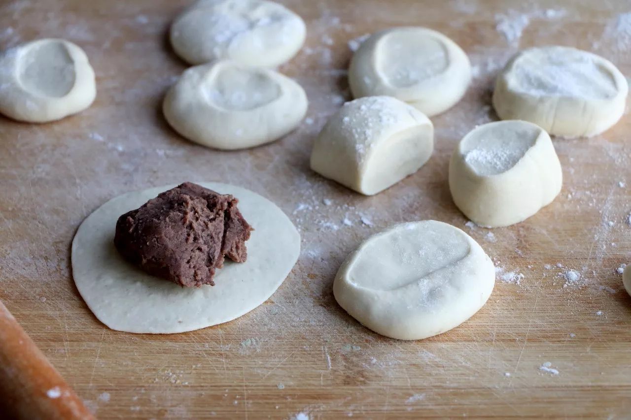 北方农村地道的老面包子学会这个技巧，再也不用吃酵母包子了！