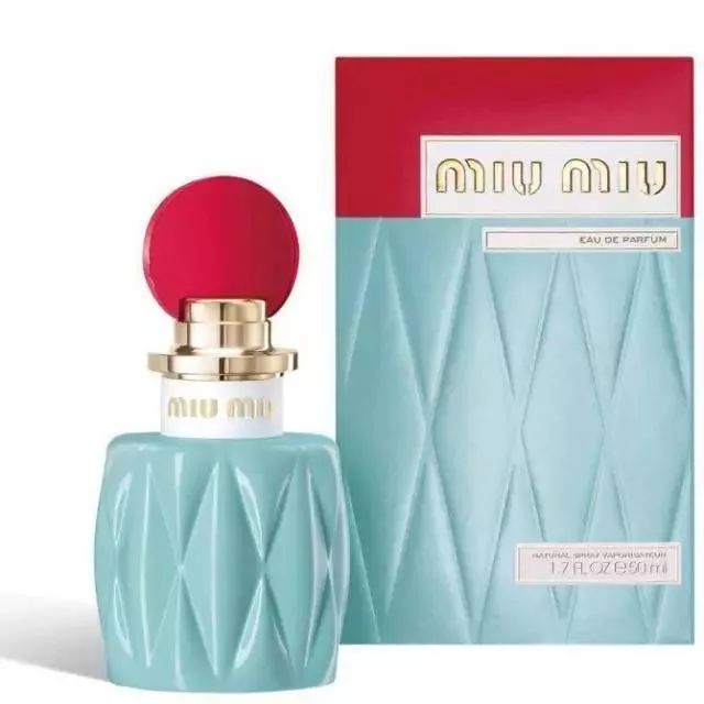 圣诞节送女友什么礼物才会显得不落俗套，看起来实用又有品味？！