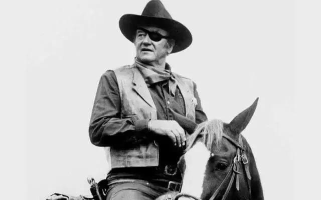 jeep牧马人爆改过的越野视频,全新换代jeep牧马人角斗士试驾