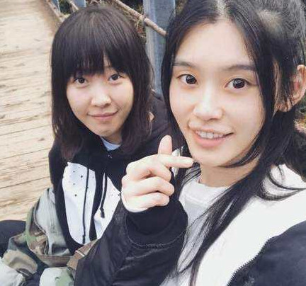 维密秀刘雯何穗奚梦瑶后台,奚梦瑶刘雯维密走秀