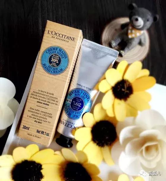 30岁以后护肤还要用水吗,30岁皮肤干适合用的护肤品