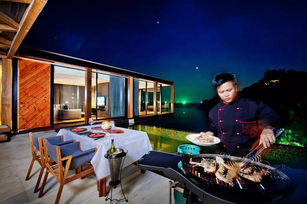 普吉岛无边际泳池酒店,普吉岛概念酒店