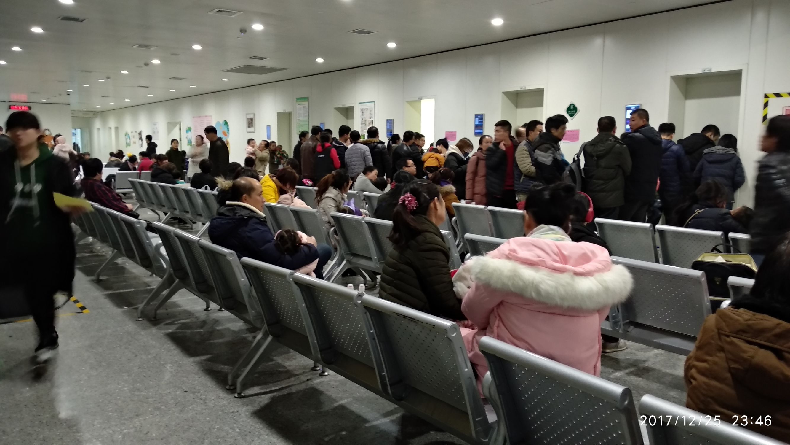 西京医院和西北妇幼哪个更好,西北妇幼医院口碑怎么样