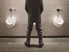 儿童患膀胱癌能治愈吗,青少年膀胱癌有什么症状表现