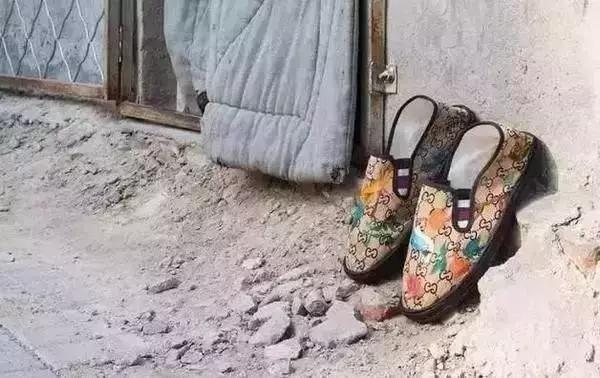 纪梵希与阿玛尼的对比分析,阿玛尼纪梵希国货