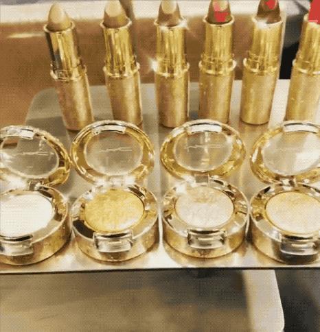 圣诞节礼物送女朋友预算1000,圣诞节给女朋友送什么礼物比较好