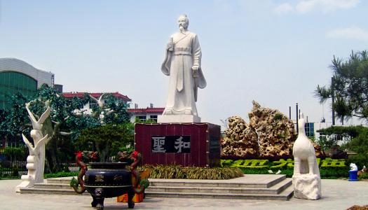 哥哥当圣人，弟弟当强盗，弟弟提升了强盗的格调而被奉为祖师爷