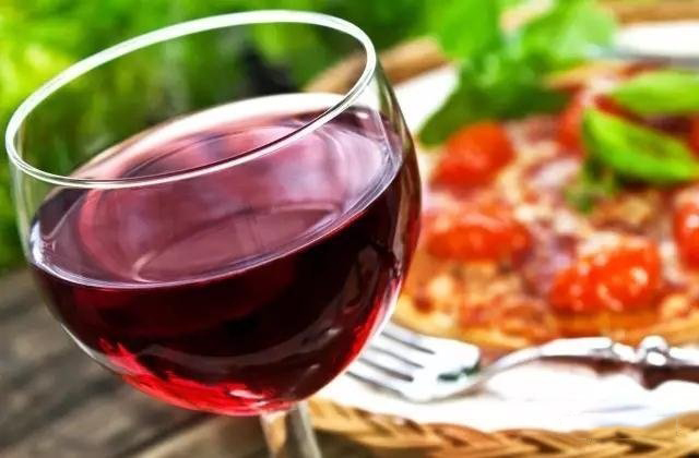 「育儿知识」哺乳期妈妈的“忌口清单”