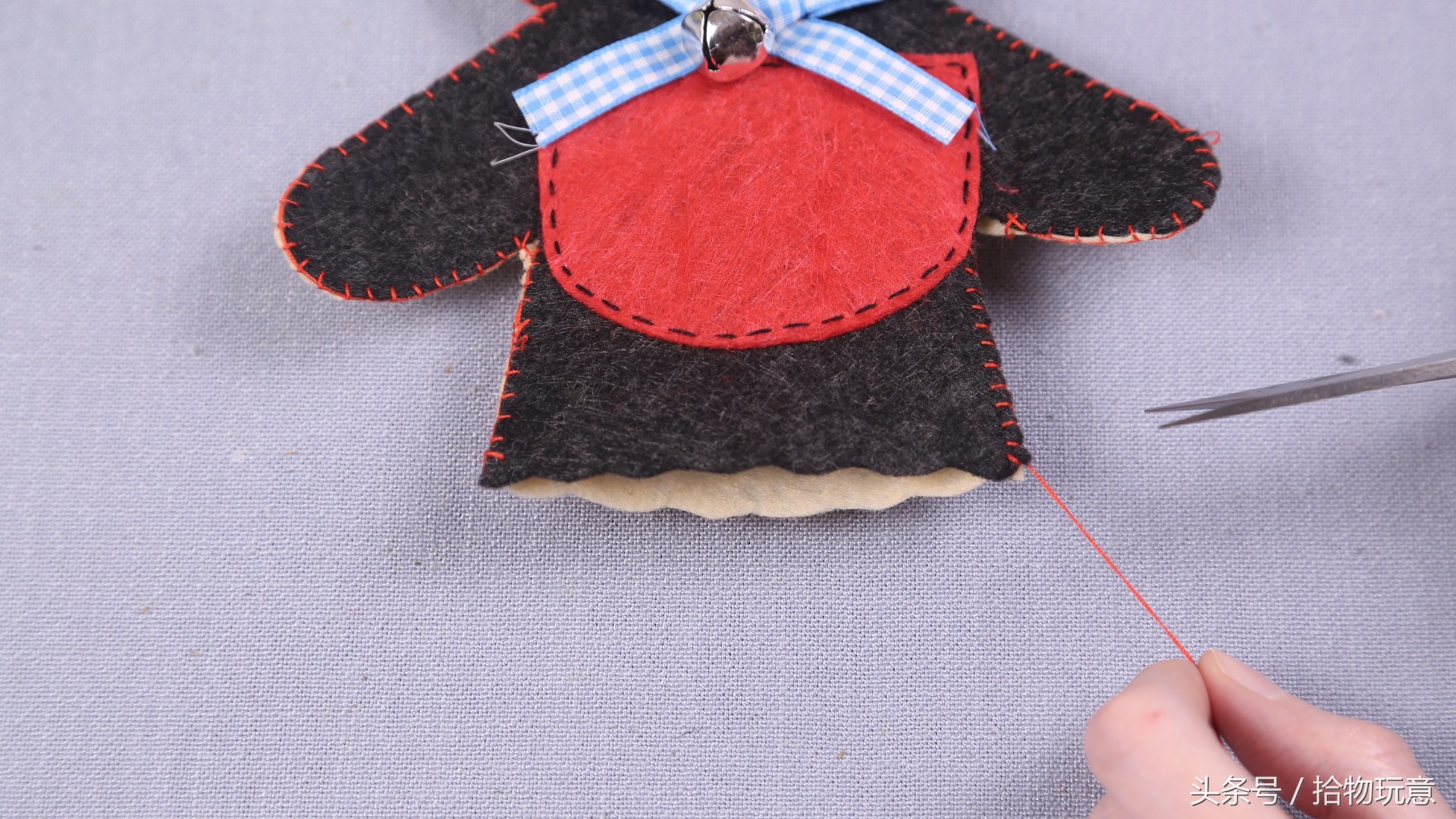 手工做可爱又好看的大嘴巴子玩偶,手工制作大型可爱长条玩偶教程