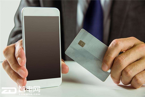 一个电话不能插2张电信卡吗,一个手机上不能用两张电信卡吗