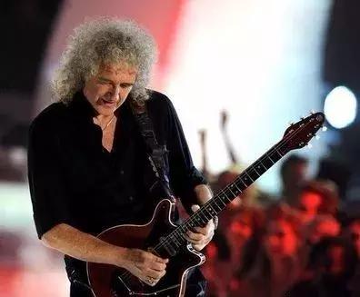 如何写一首能被载入史册的世界性歌曲?