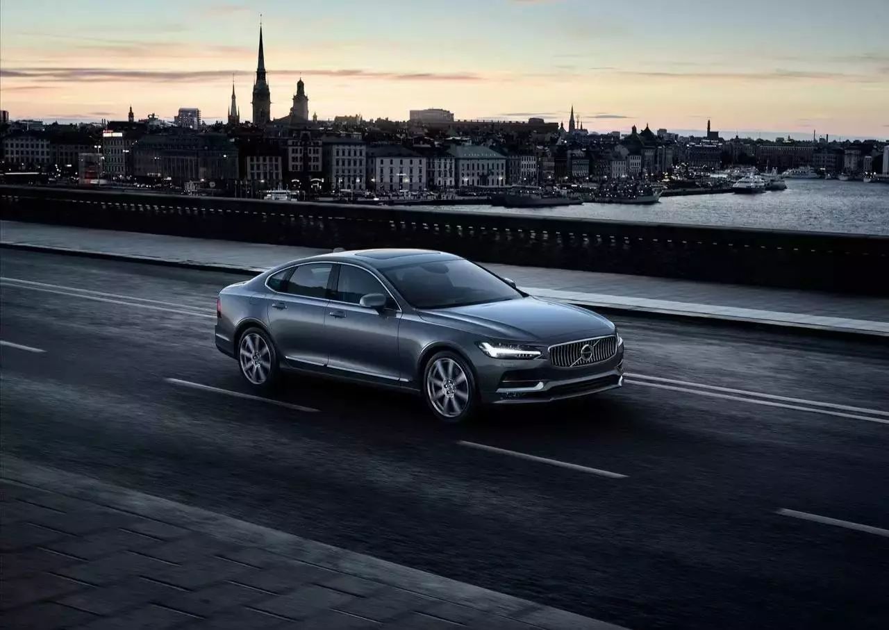 e级5系a6顶配销量,e级5系a6油耗