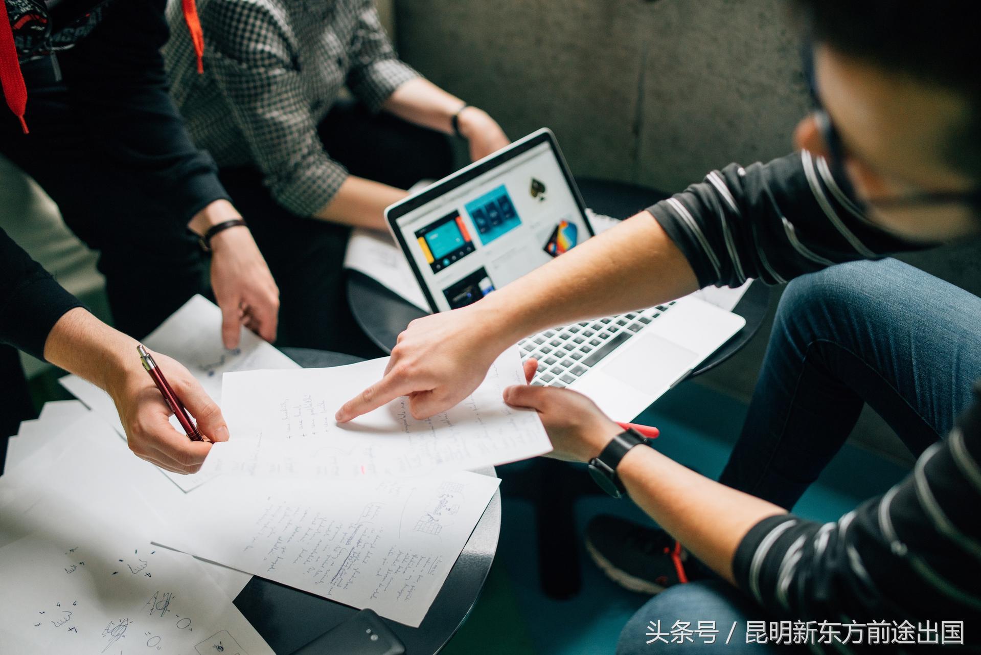 帕丁顿熊去英国,帕丁顿熊来到英国