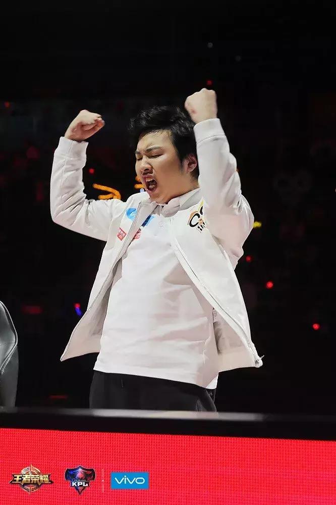 昨日回顾图片,2019年巅峰对决图片