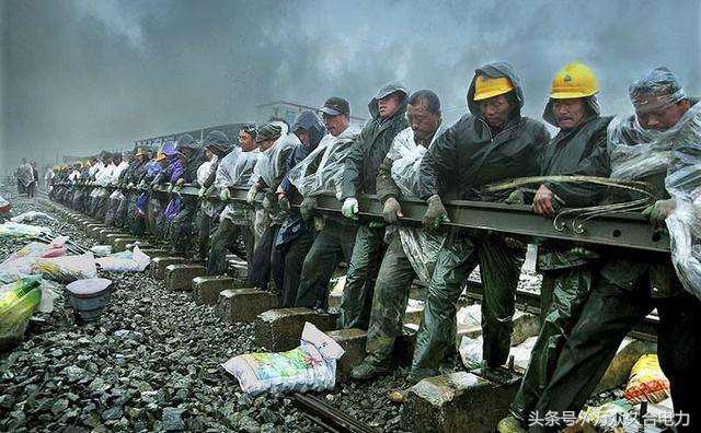 农民工在工地干活拿不到工资找谁,农民工工资要不到该找哪个部门要