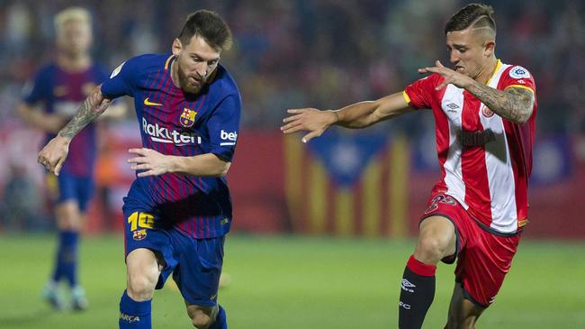 同样是在场上散步,梅西被赞合理分配体能,而他却断送了职业生涯