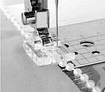 缝纫机的压脚介绍,缝纫机压脚的种类与用途