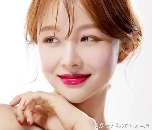 化妆小白看这里，妆这样画才美！简直是手残星人的福音！