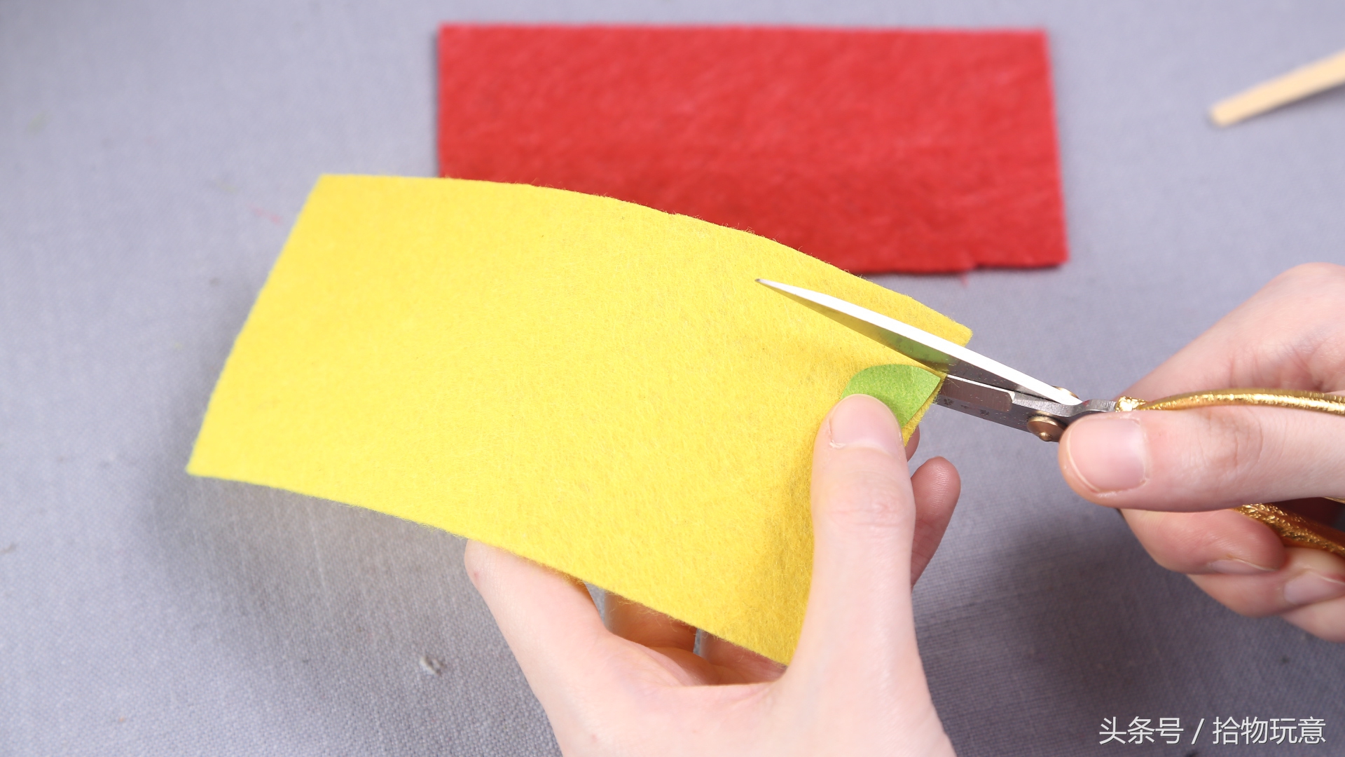 手工做可爱又好看的大嘴巴子玩偶,手工制作大型可爱长条玩偶教程