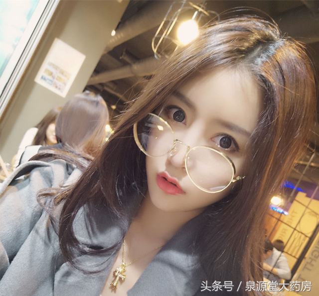 隐形眼镜佩戴方法新手害怕怎么办,佩戴隐形眼镜的教程新手