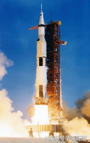 为什么还有人质疑阿波罗登月,为什么有人怀疑美国登月