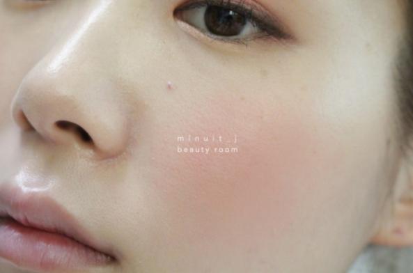 maclunar测评,mac新出的限定欢喜桃花怎么样