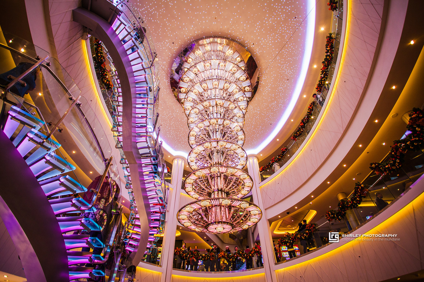 亚洲最大邮轮诺唯真喜悦号亮相,邮轮日本游诺唯真喜悦号