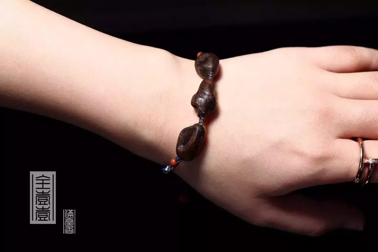 手串太松怎么办不换绳,手串四圈太松五圈太紧怎么办