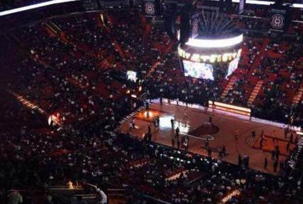 nba篮板扣碎合集奥尼尔,nba奥尼尔扣人