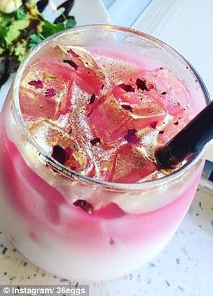 女富豪喝咖啡,女土豪喝茶