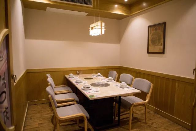 韩国广场南路韩料店,有家韩料店