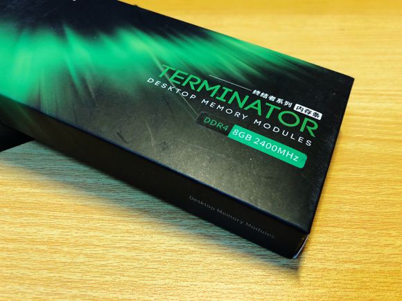 铭瑄开箱,铭瑄终结者3200内存