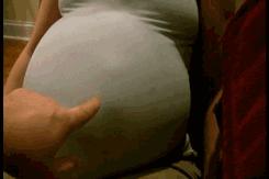 胎动时宝宝一直闲不下来,孕妈妈要读懂宝宝“闹脾气”的这七种胎动