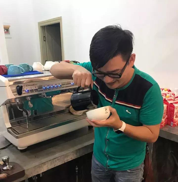 咖啡馆用什么咖啡机,咖啡馆都用什么豆