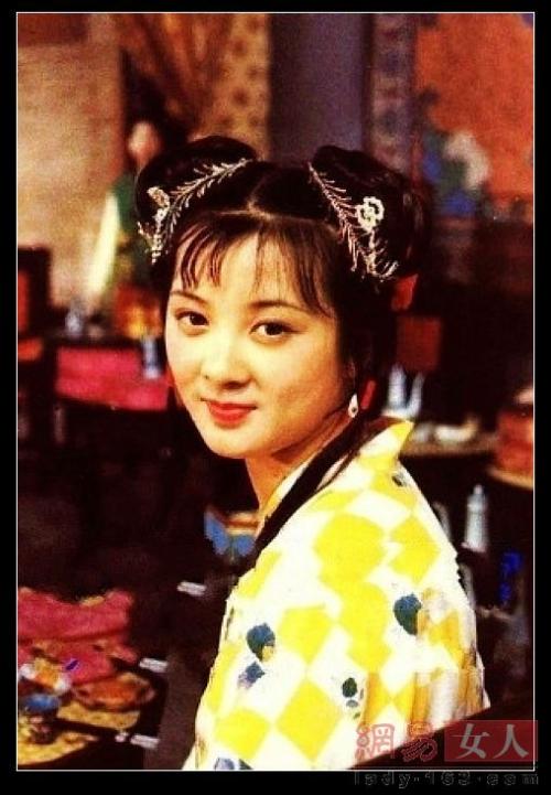 红楼梦中12金钗有没有袭人,红楼梦中12金钗指的是