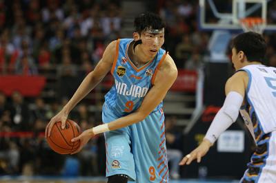 从NBA打到发展联盟，还是没人给他传球