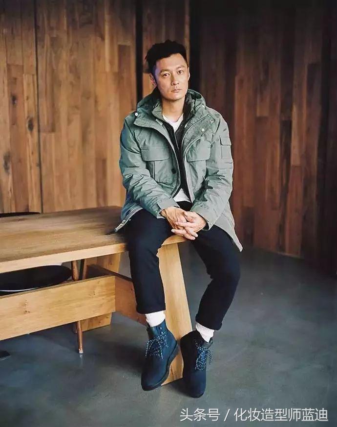 男人必备的一款皮鞋,皮鞋是一个成熟男士的必备鞋