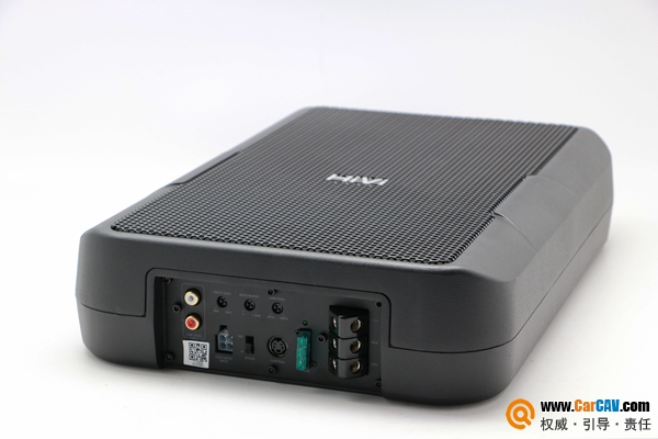 惠威v8a低音炮怎么调节,惠威v8低音炮自带功放吗