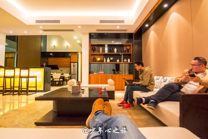 世界五大温泉胜地 (温泉旅游攻略全球六大最美温泉)